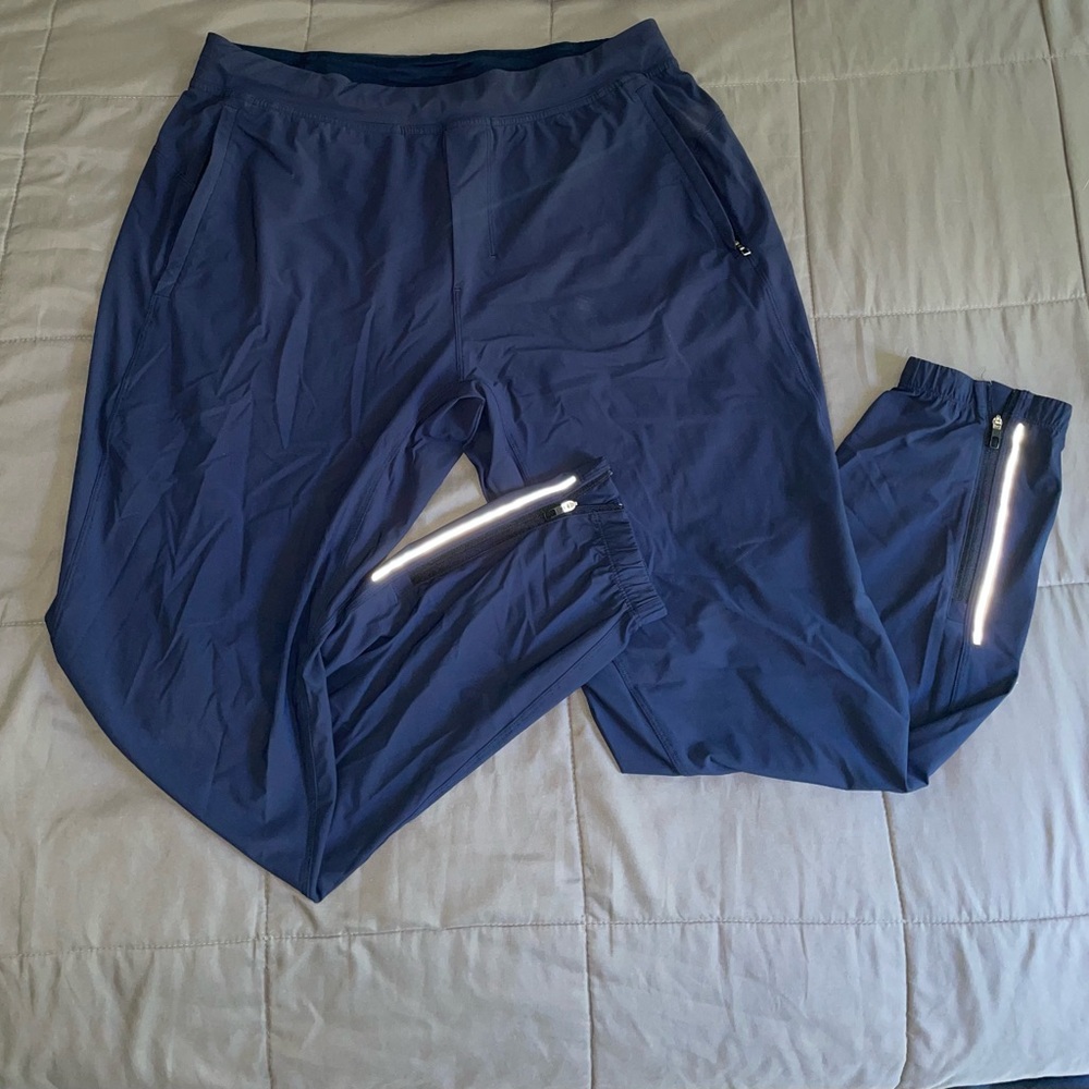 Men's Lululemon Athletica Blue Athletic Joggers with Zipper Pockets